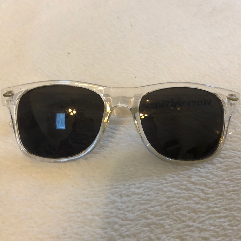 Vineyard Vines clear plastic sunglasses